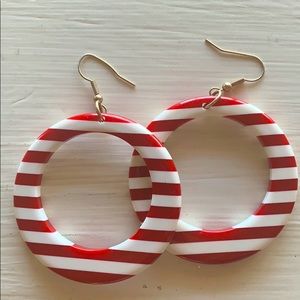 NWOT striped hoops